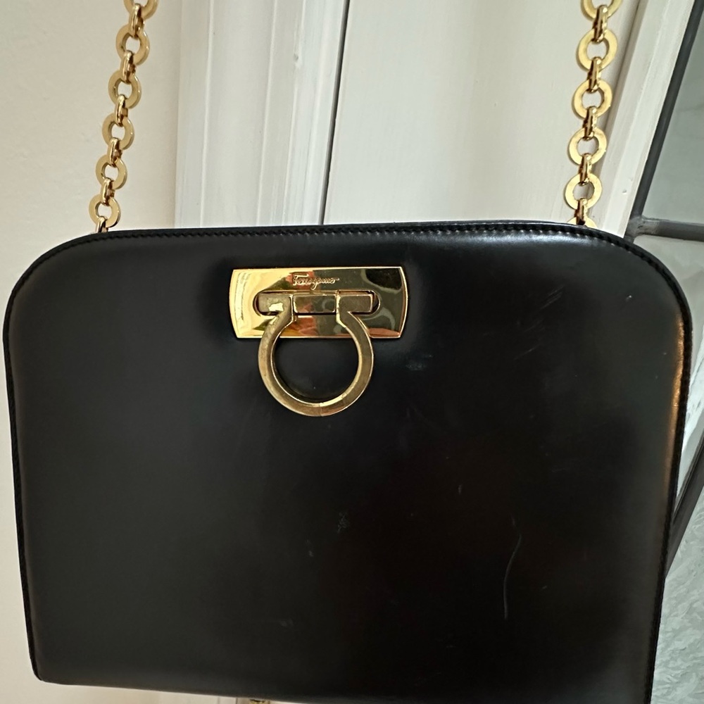 Vintage Salvatore Ferragamo Gancini Black Leather Crossbody Bag – Authentic